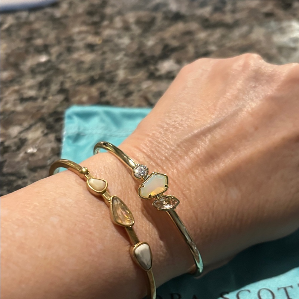 Kendra Scott Color Bar Elegant Gold and White Women's Bracelet Set